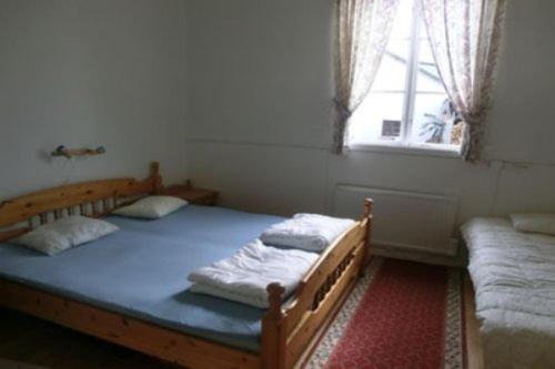 Vandrarhem Haushornborga Broddetorp Room photo